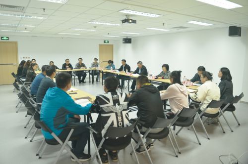 3 集团领导与中财国培员工座谈